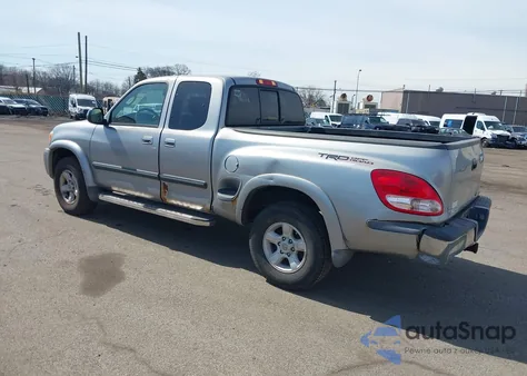 2006 Toyota Tundra Sr5 V8 z USA, uszkodzony, nr VIN 5TBBT44136S475425